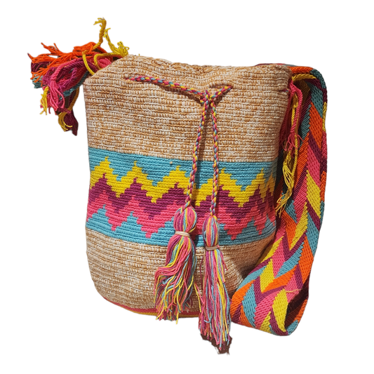 Original Wayuu Bag Made By Hand in Colombia Is the New Fashion Trend